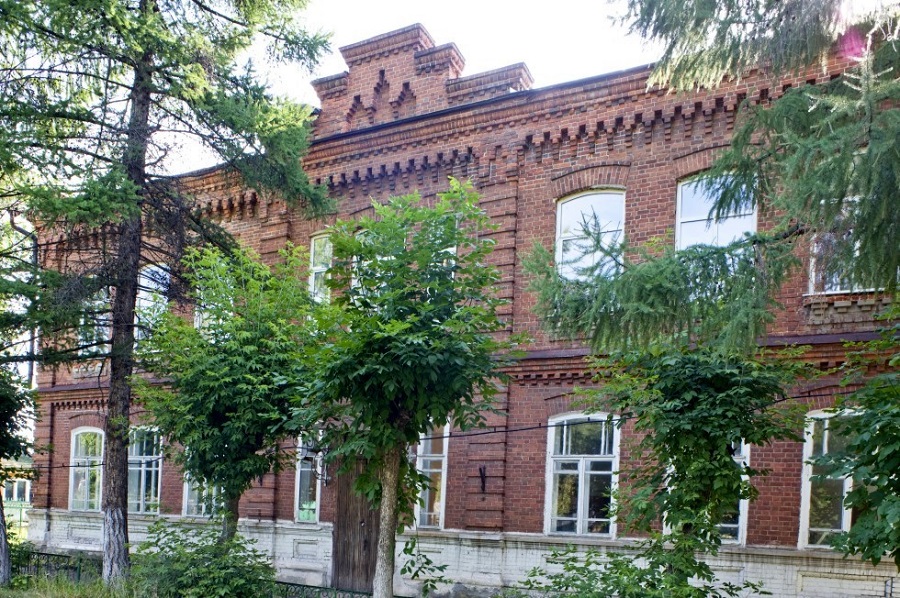 Здание женской гимназии город Юрьевец